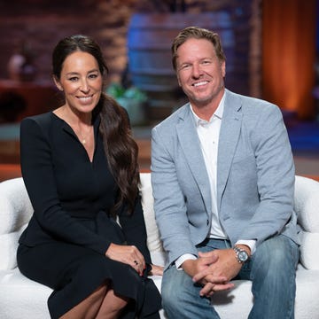 JOANNA GAINES, CHIP GAINES