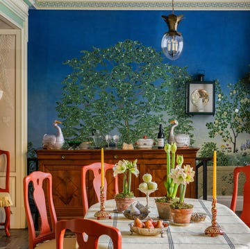 hand painted floral wallpaper by de gournay